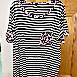 Plus size Womens top